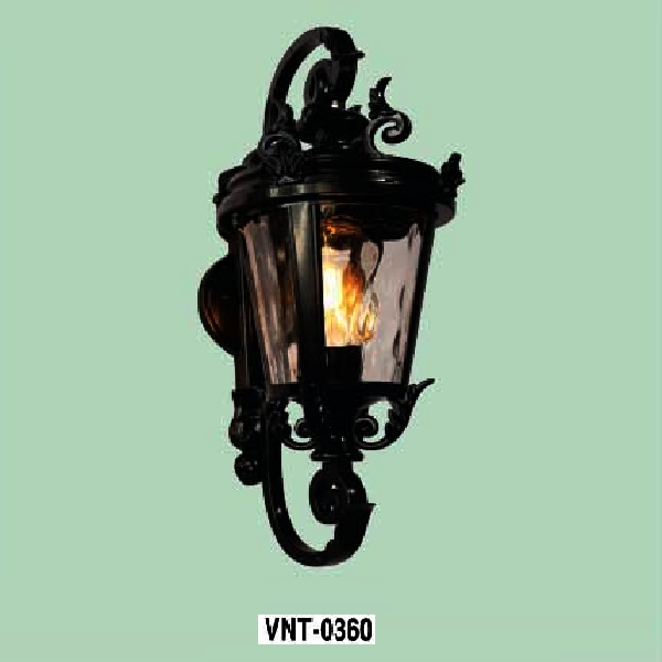VE - VNT - 0360: Đèn gắn tường ngoài trời - KT: L200mm x H480mm - Bóng đèn E27 x 1