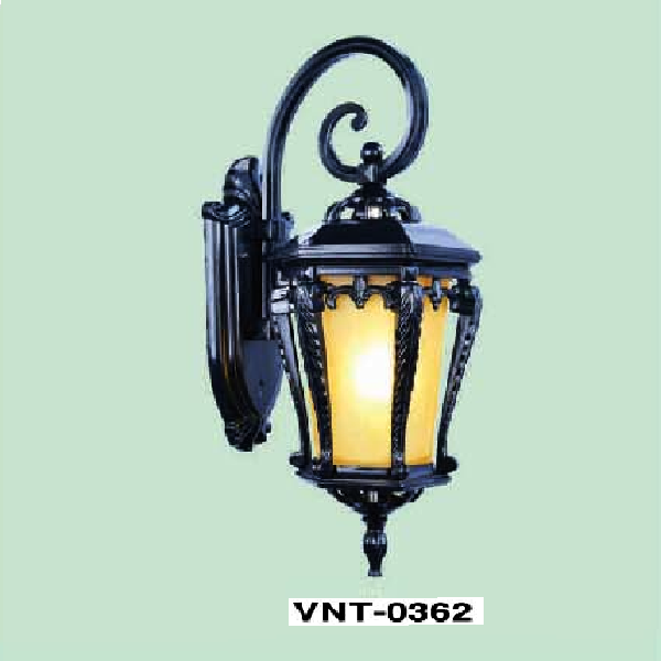 VE - VNT - 0362: Đèn gắn tường ngoài trời - KT: L180mm x H430mm - Bóng đèn E27 x 1