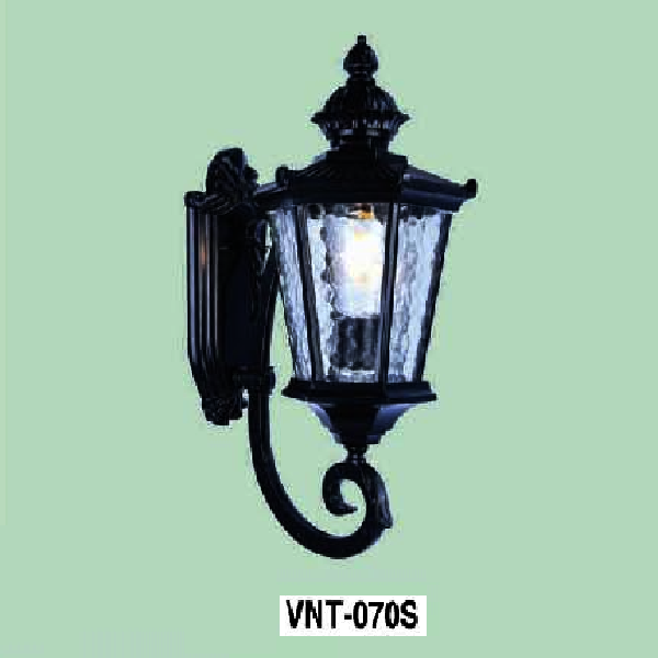 VE - VNT - 070S: Đèn gắn tường ngoài trời - KT: L200mm x H450mm - Bóng đèn E27 x 1
