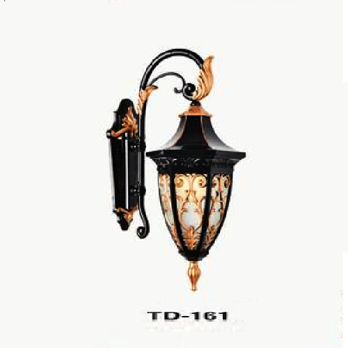 E - TD - 161: Đèn gắn tường ngoài trời - KT: L180mm x W250mm x H450mm - Bóng đèn E27 x 1