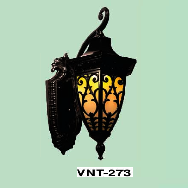 VE - VNT - 273: Đèn gắn tường ngoài trời - KT: L200mm x H400mm - Bóng đèn E27 x 1