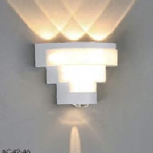 AC 42-46: Đèn gắn tường LED - KT: L110mm x H110mm - Đèn LED 10W ánh sáng đổi 3 màu