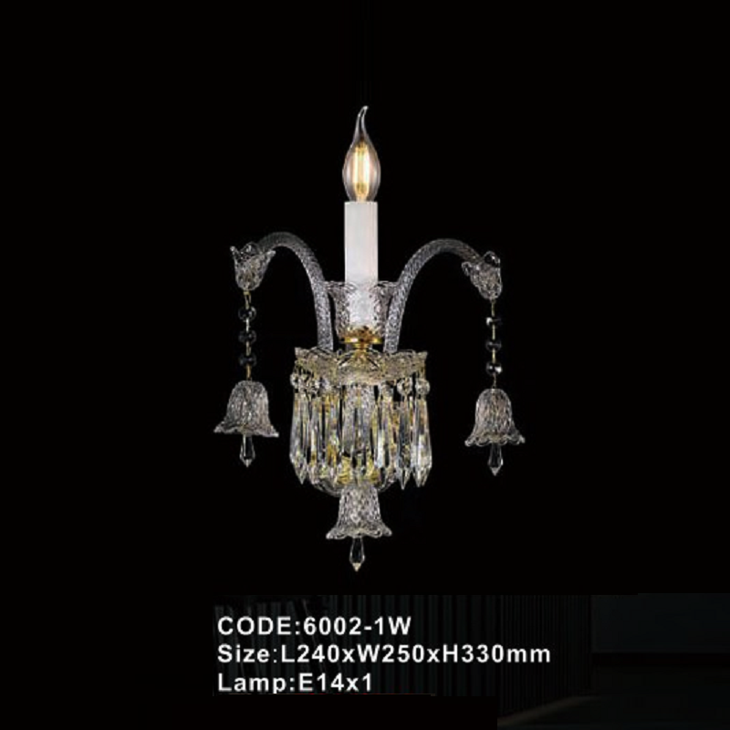 CODE: 6002-1W: Đèn gắn tường Phale nến - KT: L240mm x W250mmxH330mm - Đèn LED 1W + Bóng đèn nến E14 x 1 bóng