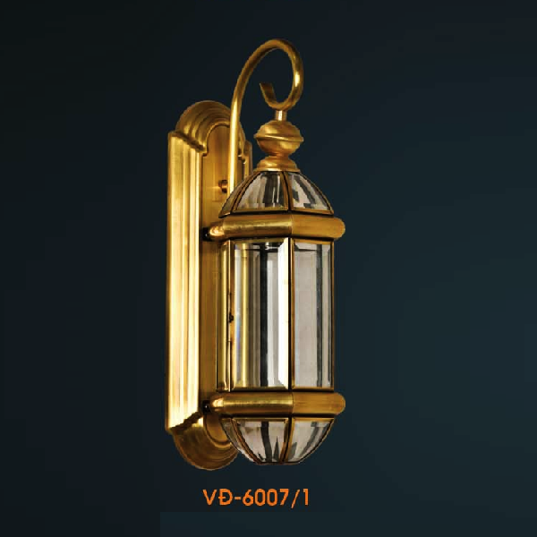 VE - VĐ - 6007/1: Đèn gắn tường ngoài trời đồng - KT: L150mm x H470mm - Bóng đèn E27 x 1 bóng