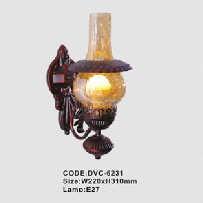 CODE: DVC - 6231: Đèn gắn tường chao dầu - KT: W220mm x H310mm - Đèn E27 x 1 bóng