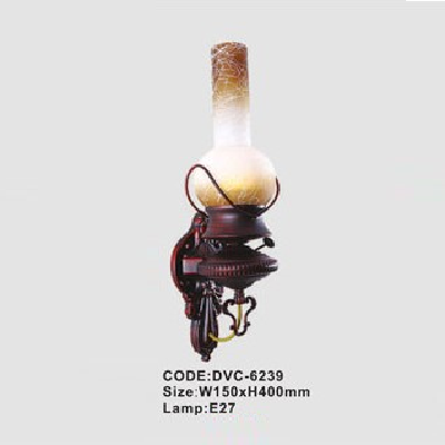 CODE: DVC - 6239: Đèn gắn tường chao dầu - KT: W150mm x H400mm - Đèn E27 x 1 bóng