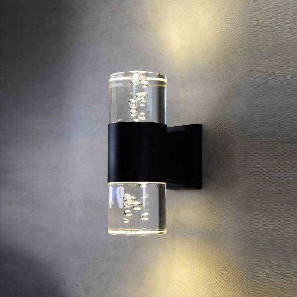 LH - VNT - 631: Đèn gắn tường ngoài trời - KT: Ø90mm x H240mm - Đèn LED 18W