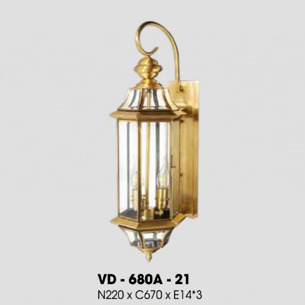 LH - VD - 680A-21: Đèn gắn tường ngoài trời xi mạ đồng - KT: W220mm x H670mm - Bóng đèn E14 x 3 bóng