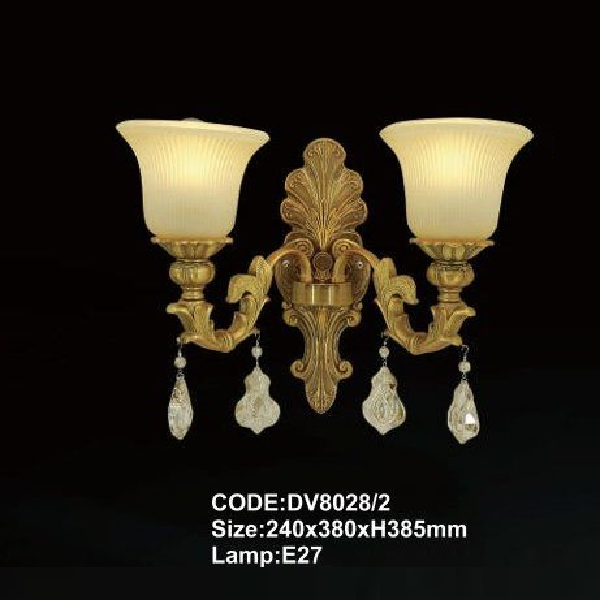 CODE: DV8028/2: Đèn gắn tường đôi - KT: 240mm x 380mm x H385mm - Bóng đèn E27 x 2