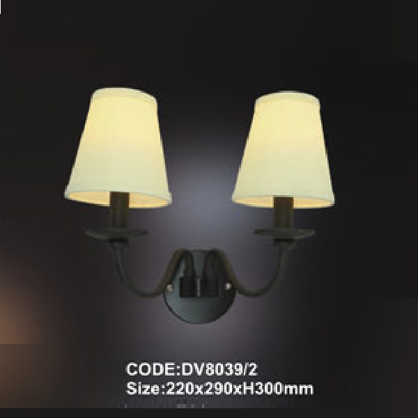 CODE: DV8038/2: Đèn gắn tường đôi chao thủy tinh - KT: 220mm x 290mm x H300mm - Bóng  đèn E27 x 2 bóng