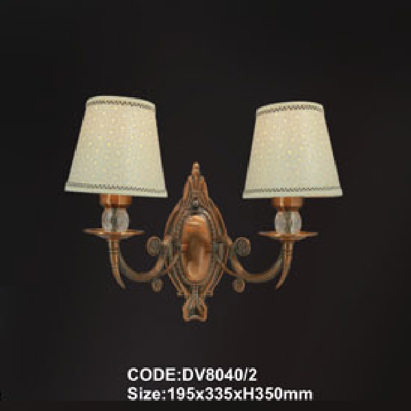 CODE: DV8040/2: Đèn gắn tường đôi - KT: 195mm x 335mm x H350mm - Bóng đèn E27 x 2