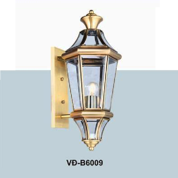 AN - VĐ - B6009: Đèn gắn tường ngoài trời đồng - KT: L230mm x H480mm - Bóng đèn E27 x 1 bóng