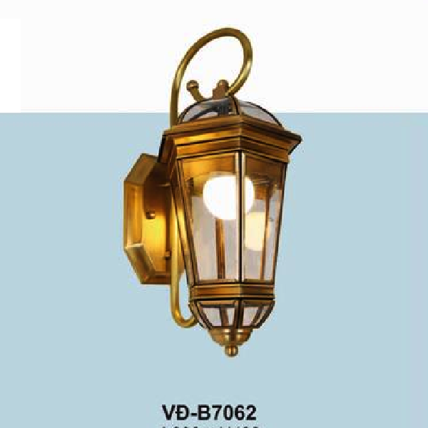AN - VĐ - B7062: Đèn gắn tường ngoài trời đồng - KT: L200mm x H400mm - Bóng đèn E27 x 1 bóng
