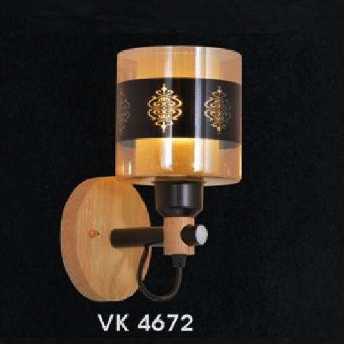 HF - VK 4672: Đèn gắn tường đơn - KT: L140mm x W140mm x H260mm  - Bóng đèn E27 x 1