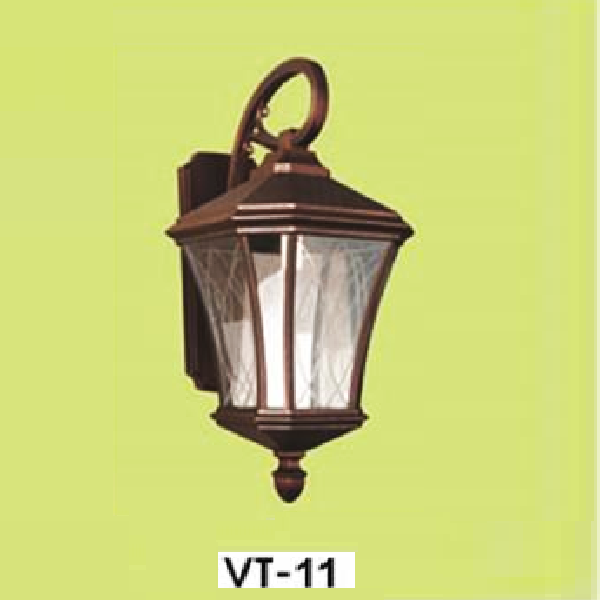 HF - VT - 11: Đèn gắn tường ngoài trời - KT: L260mm x W230mm x H450mm - Bóng đèn E27 x 1