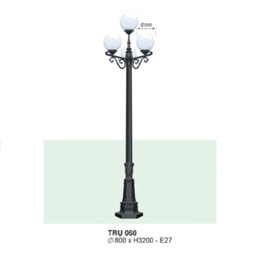 TRỤ 060: Đèn trụ sân vườn chất liệu hợp kim, chao nhựa 4 bóng