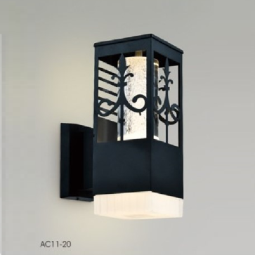 AC 11-20: Đèn gắn tường ngoài trời LED - KT: 150mmx150mm x H230mm - Đèn LED 14W ánh sáng vàng 3000K