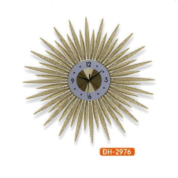 HF - ĐH - 2976: Đồng hồ trang trí hình  - KT:  L700mm x H700mm