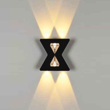 EU - CN - 336: Đèn gắn tường LED - KT: L145mm x W36mm x H150mm - Đèn LED  1W x 4 + 7W ánh sáng vàng 3000K