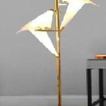 355 - DD02/2: Đèn cây Đèn LED  ánh sáng vàng, KT: H1600mm