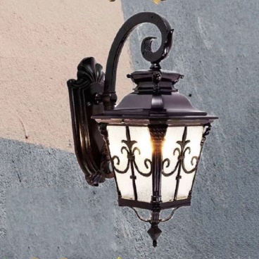 TD - 48: Đèn gắn tường ngoài trời - KT: Ø340mm x H560mm - Bóng đèn E27 x 1