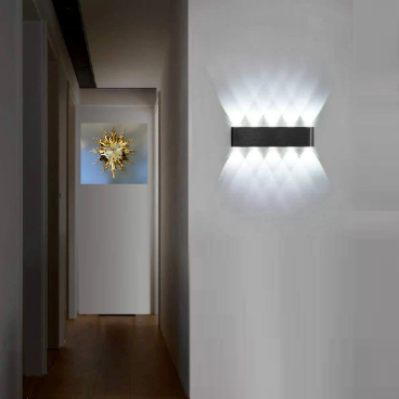 VNT - 625 - 19: Đèn gắn tường ngoài trời - KT: W260mm x H75mm - Đèn LED ánh sáng vàng 3500K