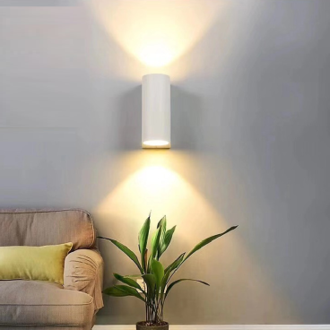 VNT - 667/Trắng: Đèn gắn tường ngoài trời sáng 2 đầu - KT: W65mm x H150mm - Đèn LED ánh sáng vàng 3500K