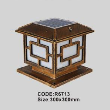 CODE: R 6713: Đèn gắn đầu trụ NLMT - KT: L300mm x H300mm - Đèn LED