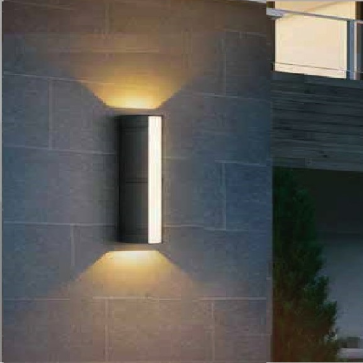 VNT - 673/C365: Đèn gắn tường ngoài trời - KT: W60mm x H365mm - Đèn LED ánh sáng vàng 3500K