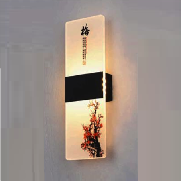 EU - V - 737: Đèn gắn tường LED - KT: L100mm x W115mm x H270mm - Đèn LED 10W ánh sáng đổi 3 màu