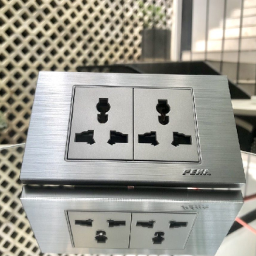 NOVA - AI06: Ổ cắm đôi đa năng 16A/250V