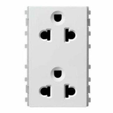 84426LUES2 - WE - G19 - ổ  cắm đôi 3 chấu 16A, size L
