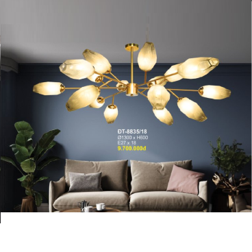 A - ĐT - 8835/18: Đèn chùm 18 tay - KT: Ø1300mm x H600mm - Bóng đèn E27 x 18 bóng