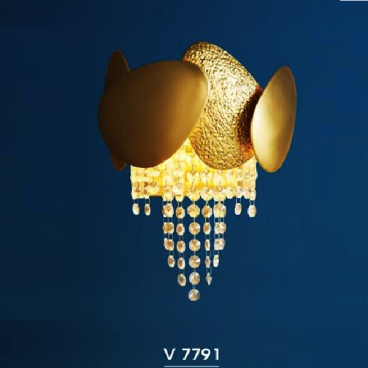 HF - V 7791: Đèn gắn tường hạt Phale - KT: L240mm x H420mm - Đèn LED 9W