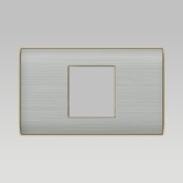 A80-80021M: Mặt dùng cho 1 thiết bị, Size M