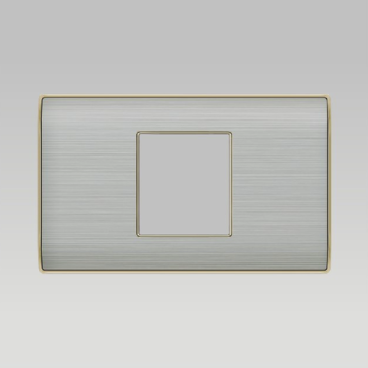 A80-80021M: Mặt dùng cho 1 thiết bị, Size M