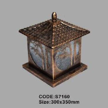 CODE: S 7160: Đèn gắn đầu trụ - KT: L300mm x H350mm - Bóng đèn E27 x 1