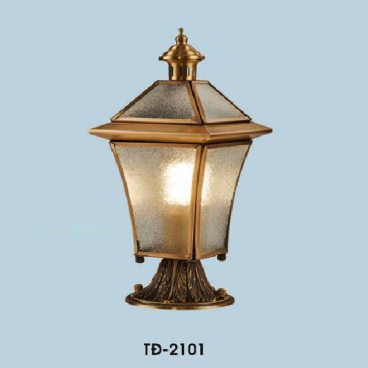 HF - TĐ - 2101: Đèn gắn đầu trụ - KT: L150mm x H345mm - Bóng đèn E27 x 1