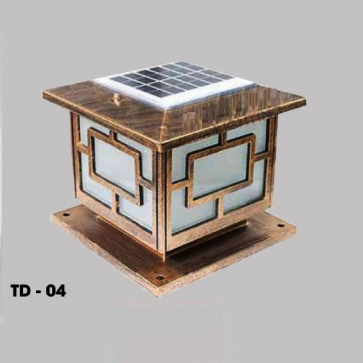 TD - 04: Đèn đầu trụ sử dụng NLMT - KT: L300mm x W300mm - Đèn LED  + bóng đèn E27 x 1 bóng