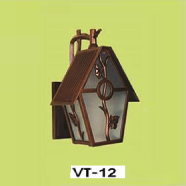 HF - VT - 12: Đèn gắn tường ngoài trời - KT: L260mm x W180mm x H400mm - Bóng đèn E27 x 1
